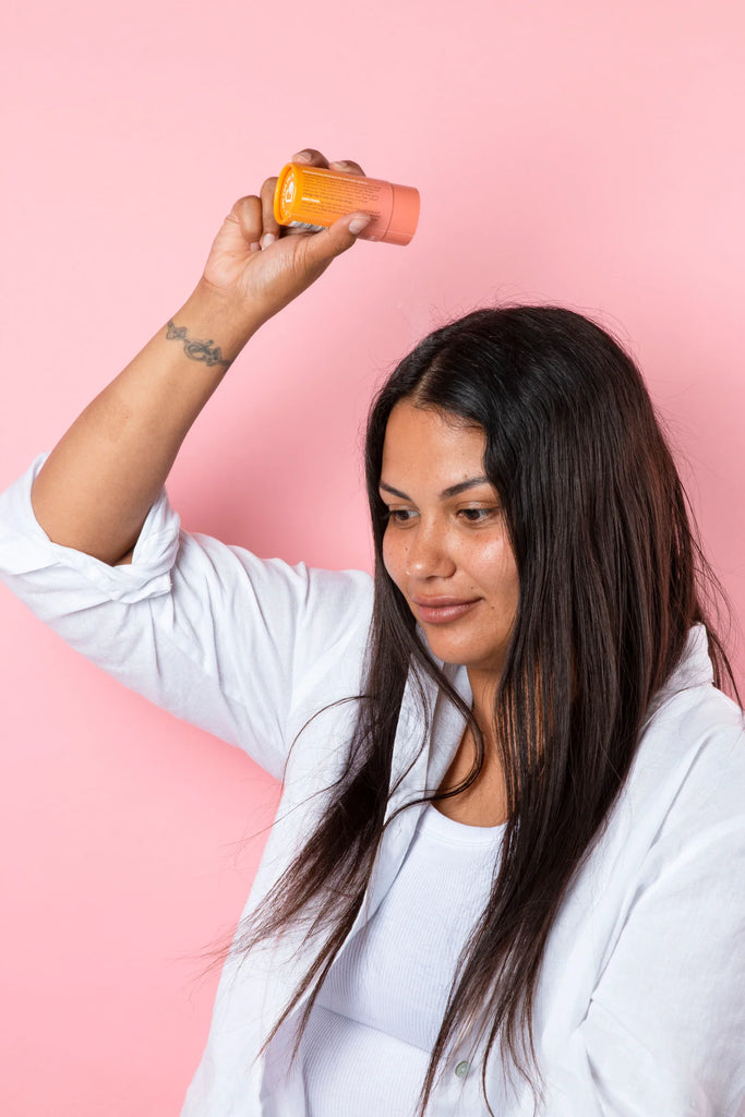 Slo Dark Hair dry shampoo lifestyle 